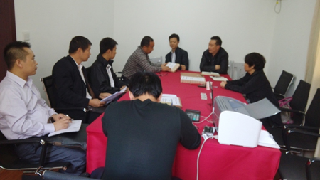 宜昌市第十五中学音乐教室合唱台及图书采购（二标段）开标会